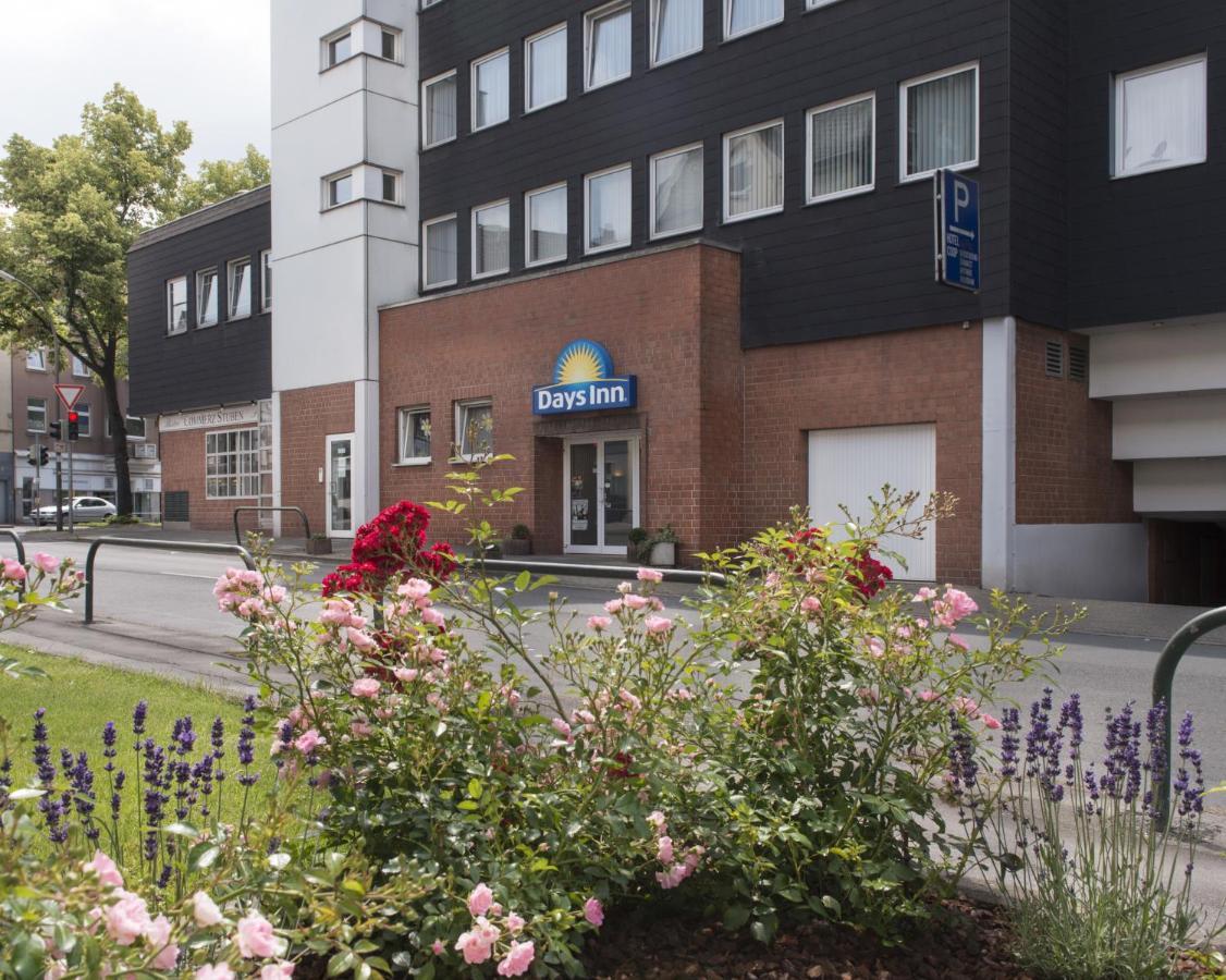 Days Inn Dortmund West Exterior foto